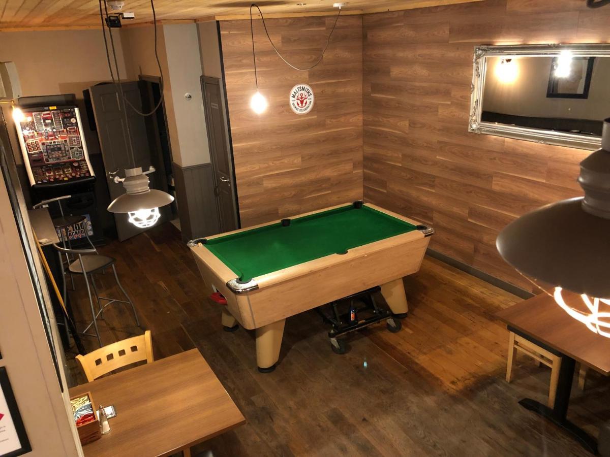 The Chlachain Inn 马莱格 外观 照片